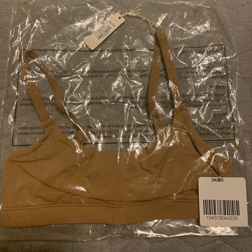 KKW skims bra